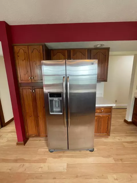 Kitchen - 19465 Winchester Rd, Circleville, OH 43113 photo 5 of 6