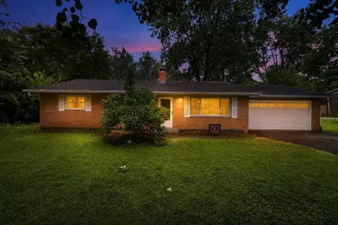3483 Maple Shade Ct, Columbus, OH 43228