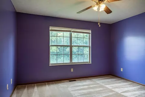 Bedroom - 4792 Parkwick Dr, Columbus, OH 43228 photo 1 of 4