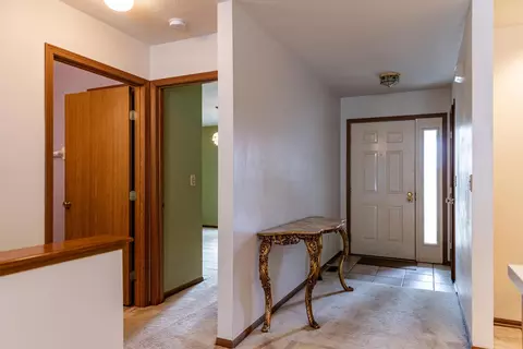 Entry Way - 4792 Parkwick Dr, Columbus, OH 43228 photo 4 of 6
