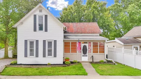 117 N Main St, Pleasantville, OH 43148