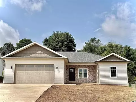 867 Fairway Dr, Howard, OH 43028