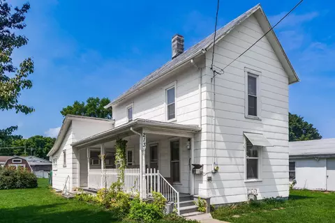 213 N School St, Williamsport, OH 43164