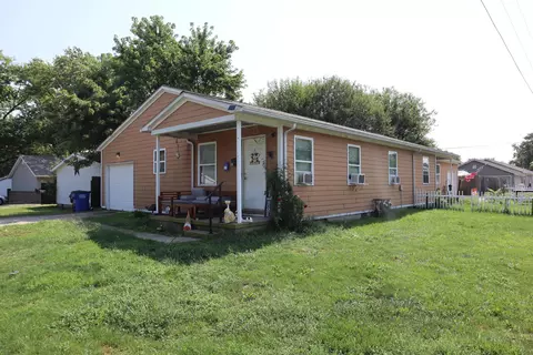403 Clyburn Ave, Washington Court House, OH 43160