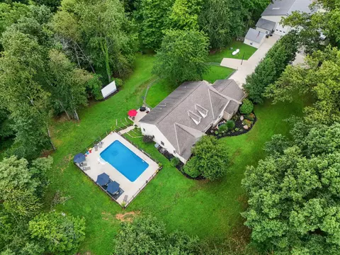 5440 Pleasant Valley Rd SW, Lancaster, OH 43130