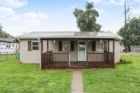 16585 East St, Williamsport, OH 43164