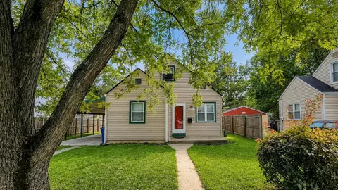 1011 E North Broadway St, Columbus, OH 43224