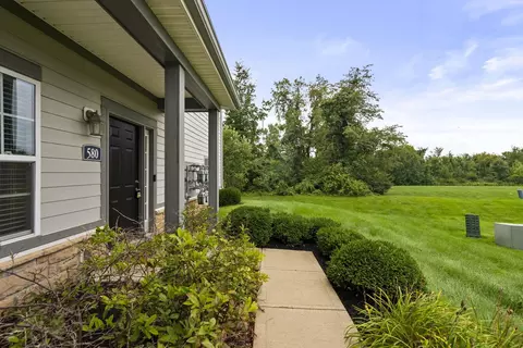 580 Redwood Ln, Lewis Center, OH 43035