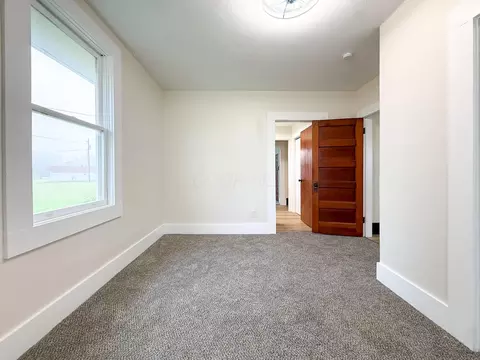 Bedroom - 36006 Hocking Dr, Logan, OH 43138 photo 3 of 7