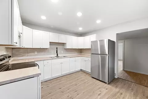 Kitchen - 589 Uncapher Ave, Marion, OH 43302 photo 1 of 4
