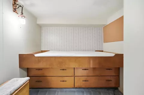Bedroom - 2323 Beatrice St, Springfield, OH 45503 photo 6 of 6
