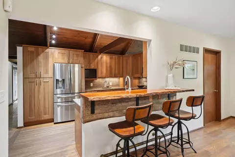 Kitchen - 2756 Lear Rd, Columbus, OH 43220 photo 5 of 5