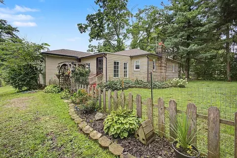6536 Newark Rd, Mount Vernon, OH 43050