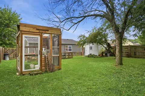 Exterior - 596 Easy St, Marion, OH 43302 photo 12 of 14
