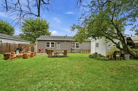 Exterior - 596 Easy St, Marion, OH 43302 photo 11 of 14