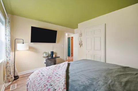 Bedroom - 596 Easy St, Marion, OH 43302 photo 3 of 10