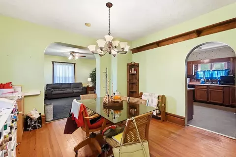 Dining - 189 E Main St, Mount Sterling, OH 43143 photo 1 of 2