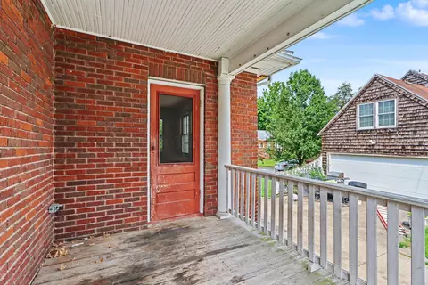 Exterior - 19 Hoffman Ave, Mansfield, OH 44906 photo 7 of 8