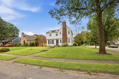 1800 Pembrook Rd, Springfield, OH 45504