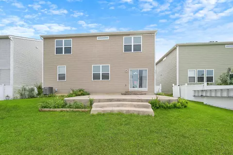 Exterior - 1207 Snipe View Loop E, Blacklick, OH 43004 photo 4 of 4