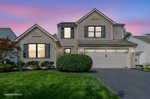 Exterior - 2935 Splitrock Rd, Columbus, OH 43221 photo 6 of 6