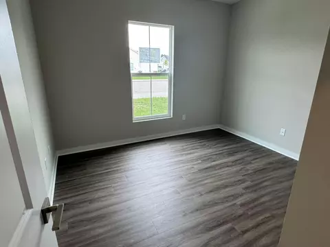 Bedroom - 152 Harwitch Rd, Delaware, OH 43015 photo 2 of 3