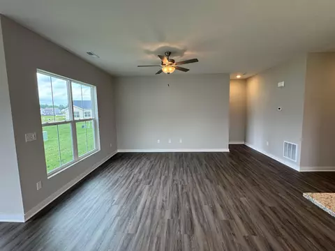 Living - 152 Harwitch Rd, Delaware, OH 43015 photo 2 of 3