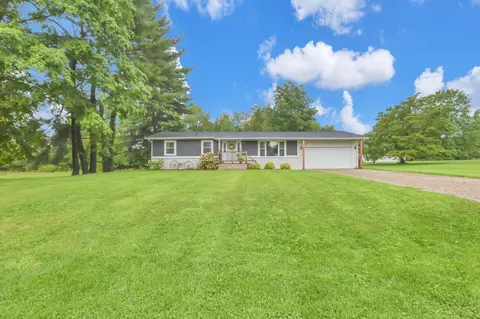 280 Rocky Fork Dr NE, Newark, OH 43055