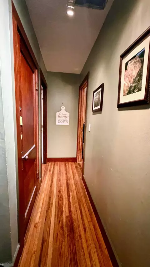 Entry Way - 101 Us Highway 33, Shade, OH 45776 photo 1 of 2
