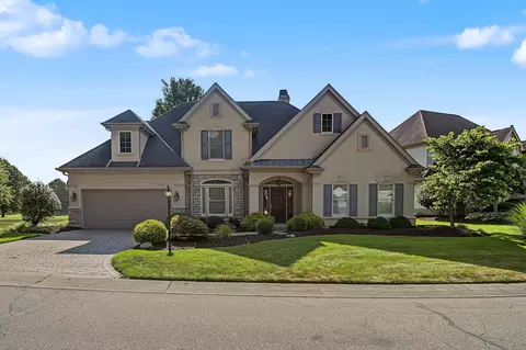 166 Barrington Village Dr, Xenia, OH 45385