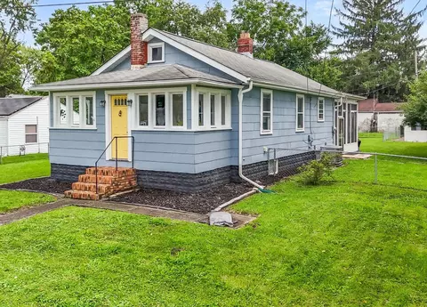2908 Fairwood Ave, Columbus, OH 43207
