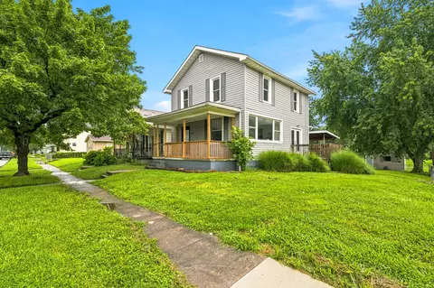 1246 Moxahala Ave, Zanesville, OH 43701
