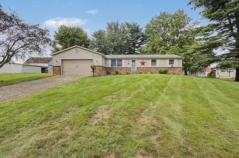13565 Croton Rd, Centerburg, OH 43011