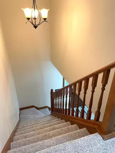 Entry Way - 31275 Deerfield Dr, Logan, OH 43138 photo 3 of 3