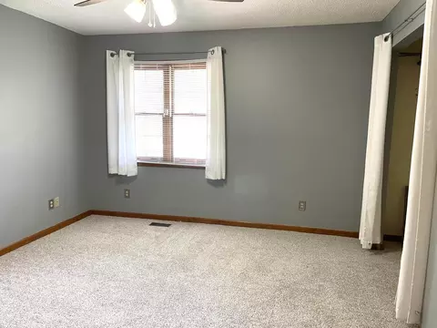 Bedroom - 31275 Deerfield Dr, Logan, OH 43138 photo 2 of 5