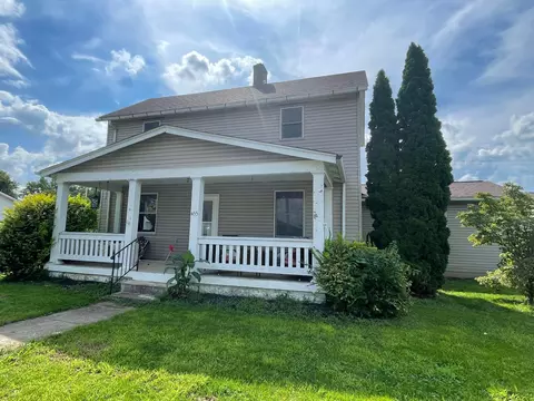 455 Long St, Ashville, OH 43103