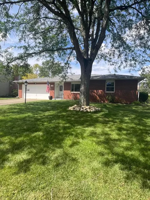1272 Bradshire Dr, Columbus, OH 43220