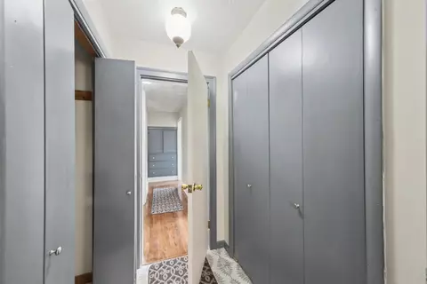 Entry Way - 667 King Ave, Marion, OH 43302 photo 3 of 4
