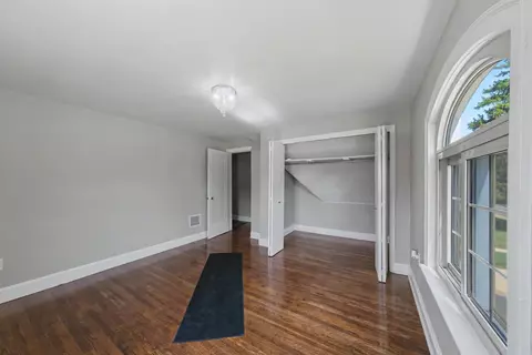 Bedroom - 667 King Ave, Marion, OH 43302 photo 4 of 6
