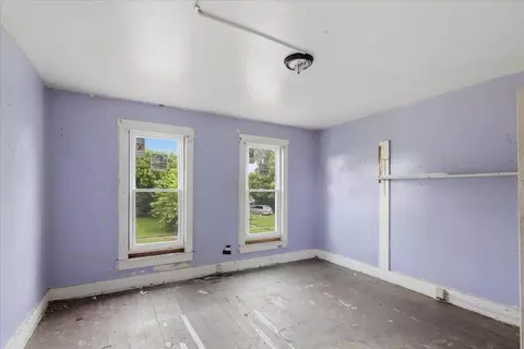 Bedroom - 1322 Linden Ave, Springfield, OH 45505 photo 1 of 7