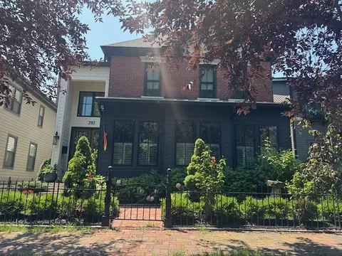 395 E Sycamore St, Columbus, OH 43206