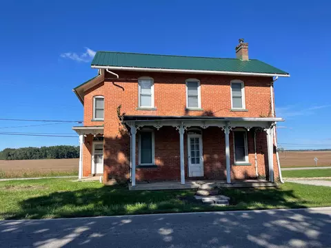 Exterior - 7924 E State Route 56, Circleville, OH 43113 photo 2 of 3