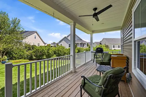 Exterior - 119 Firenze Rd, Delaware, OH 43015 photo 6 of 9
