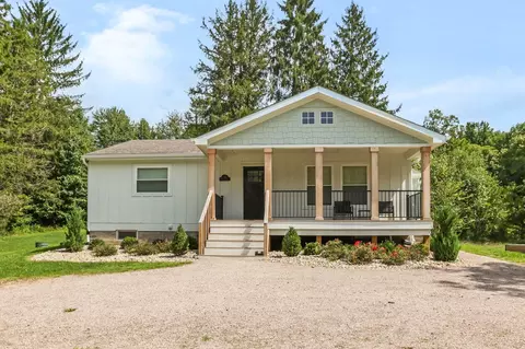 25816 Goosecreek Rd, Mcarthur, OH 45651