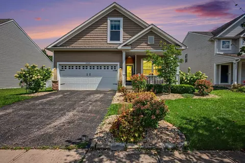 2702 Regaldo Dr, Columbus, OH 43219