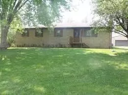 631 Hoffman Dr, Lancaster, OH 43130
