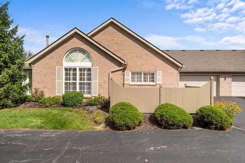 1297 Amberlea Dr E #12, Gahanna, OH 43230