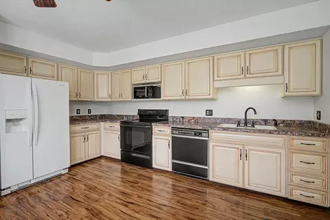 2939 Avery Cir, Springfield, OH 45503 photo 7