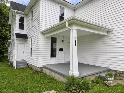 Exterior - 131 E Southern Ave, Springfield, OH 45505 photo 7 of 9