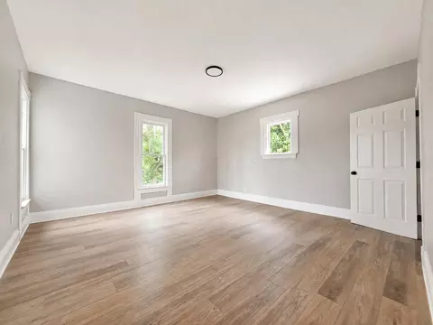 Bedroom - 131 E Southern Ave, Springfield, OH 45505 photo 3 of 5